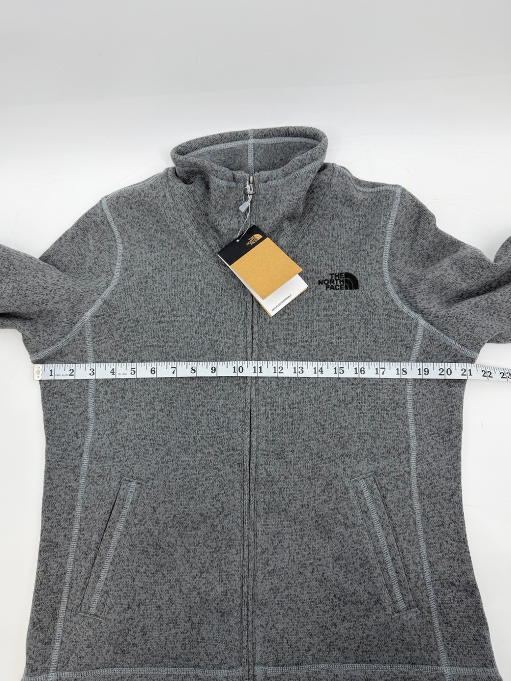 The North Face Women's Sweater Fleece Full Zip Jacket Gray Heather Large NWT - Picture 11 of 13